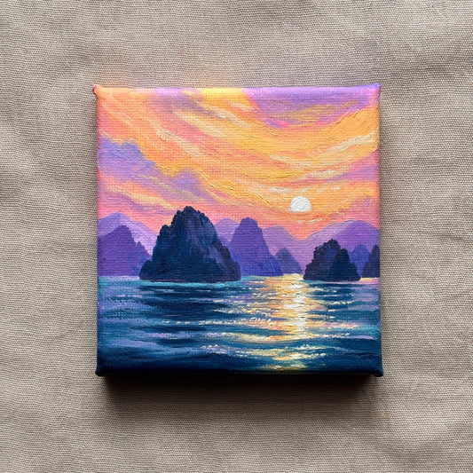 Sunset in Ha Long Bay, Vietnam