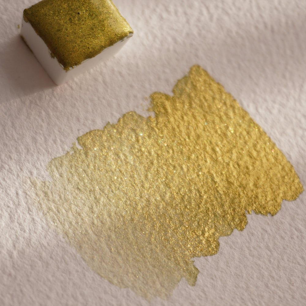 
                  
                    Olive Gold Sparkle Half Pan Watercolour
                  
                